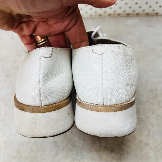 WITTNER / 'milas' white lace up leather flatforms / 38 (3898401066765547405)