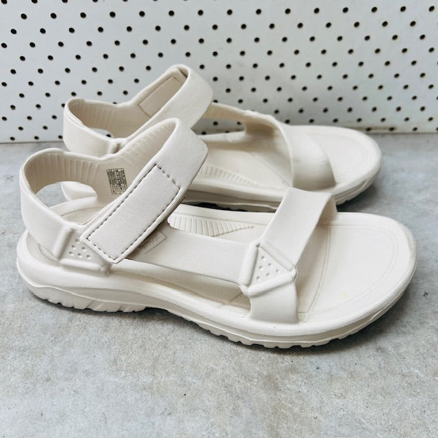 TEVA 'drift' / birch / 40 (3898401168108217485)