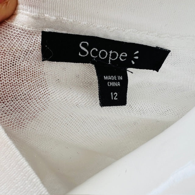 SCOPE / crisp white linen singlet / 12 (3898494425440967386)