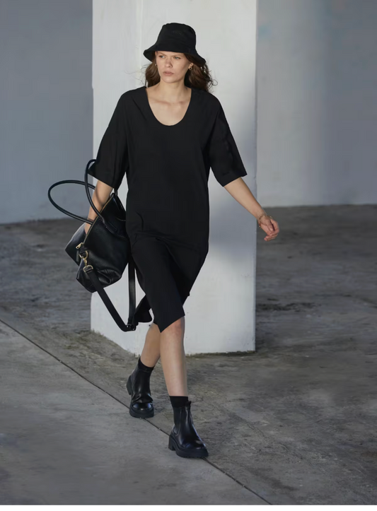 MOOCHI / forbade dress / new with tags / m / $270rro (3898775185844084837)