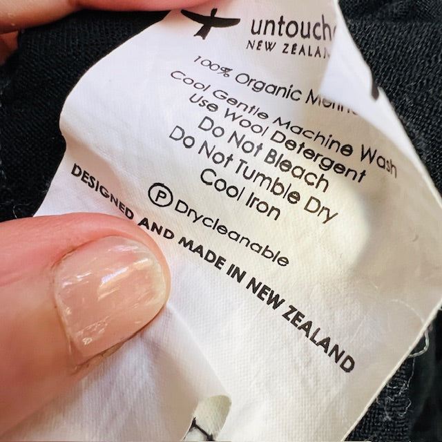 UNtOUCHED WORLD / merino wrap dress / s (3898930930348396711)