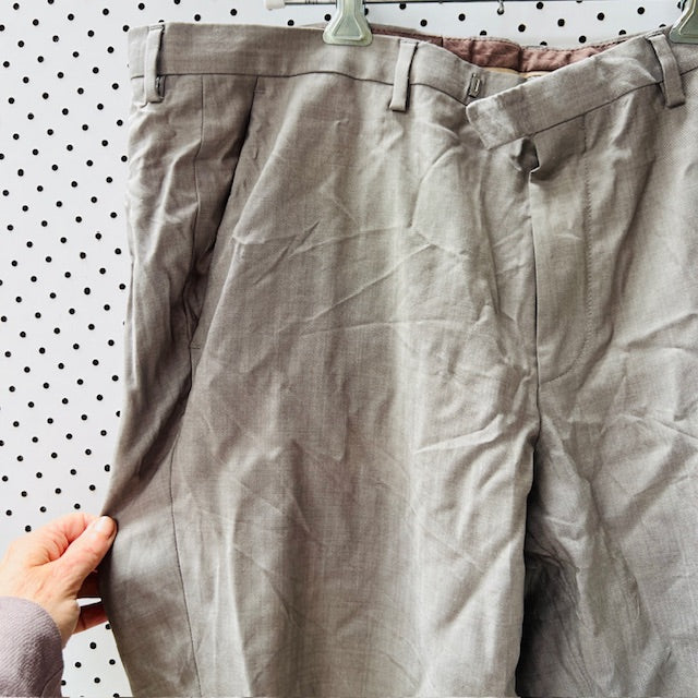 HUGO BOSS / wool pants / 106 / 38 / 44 (3899027677894386634)