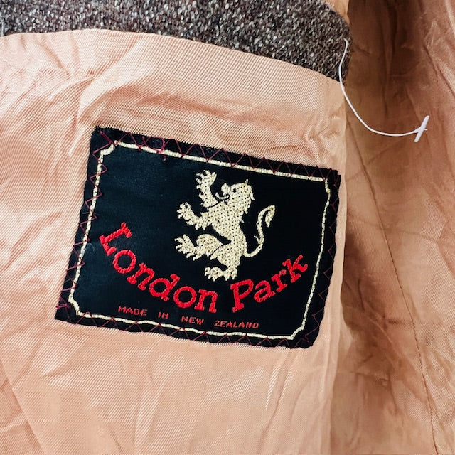 1970s vintage / LONDON PARK / wool + silk blazer / made in nz / m (3899027689323208419)