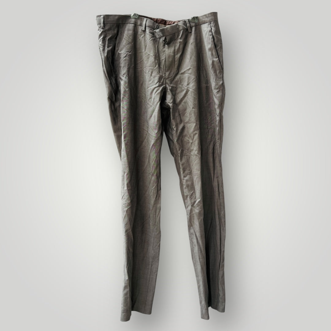 HUGO BOSS / wool pants / 106 / 38 / 44 (3899028380981003297)