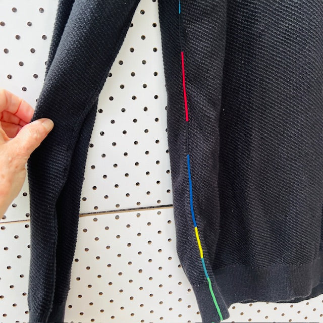 PAUL SMITH / black jumper with coloured stitching to sides / m (3899197848908230142)