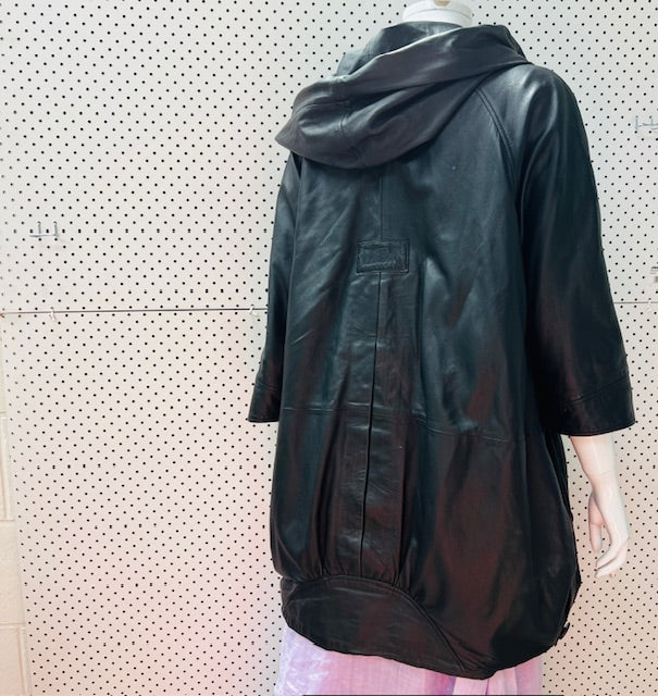 vintage / PERA / leather coat / s (3899273109104193732)