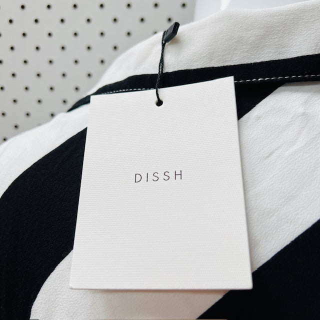 Dissh / Carlie White / Black Vacation Shirt / 14 / new with tags (3899540123357746538)