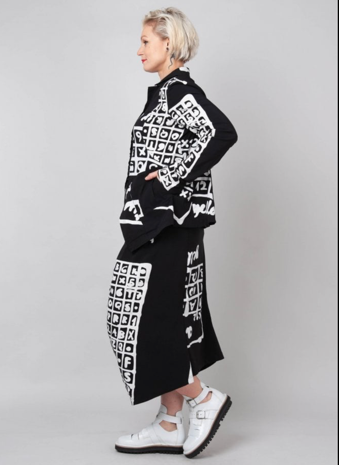 RUNDHOLZ / techno skirt / s (3899621070980347087)