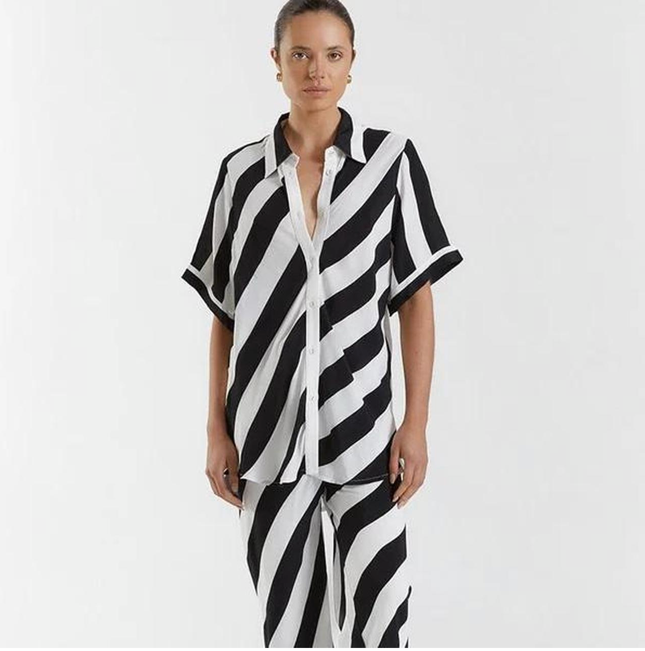 Dissh / Carlie White / Black Vacation Shirt / 14 / new with tags (3899698750673151701)