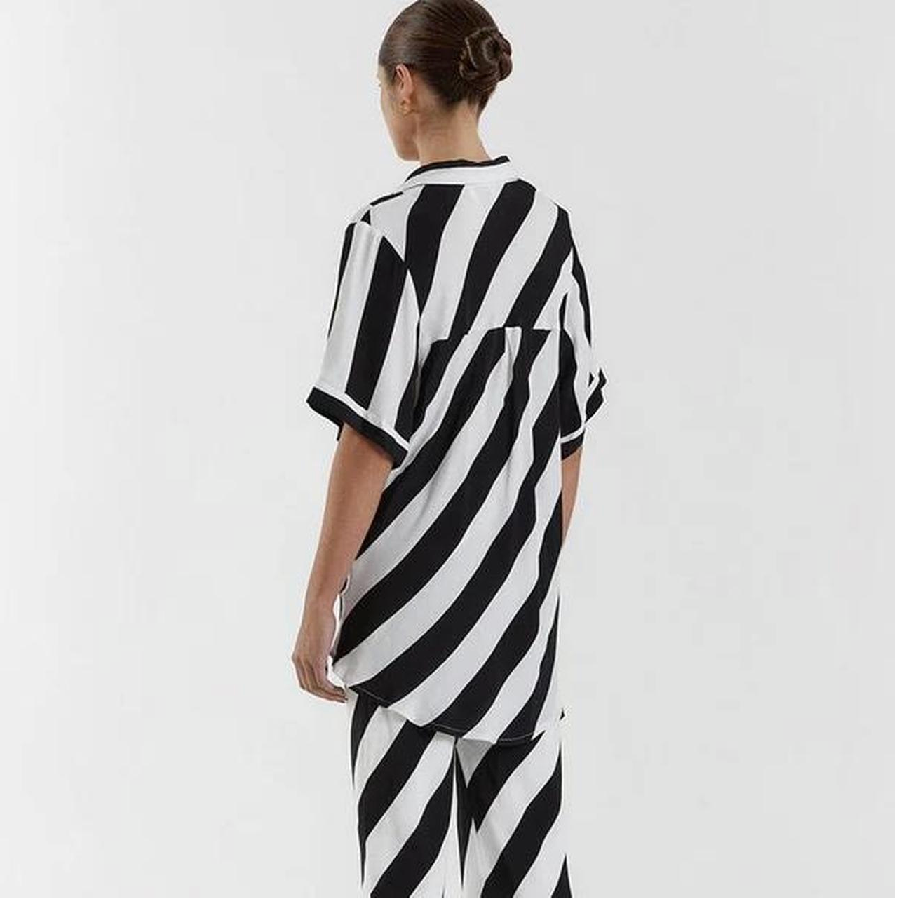 Dissh / Carlie White / Black Vacation Shirt / 14 / new with tags (3899698756376240146)