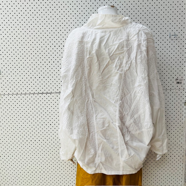 1980s british vintage / CAVATINA / white batwing jacket / m (3899807729736926684)