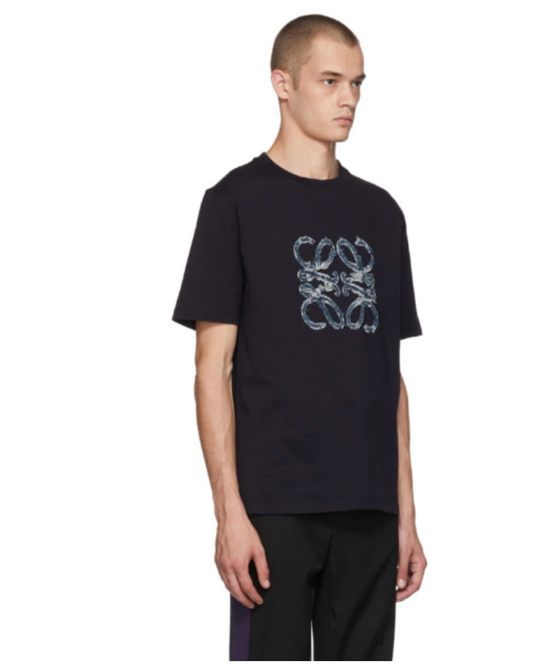 LOEWE / embroidered anagram logo shirt / m / made in italy (3900161014996034353)