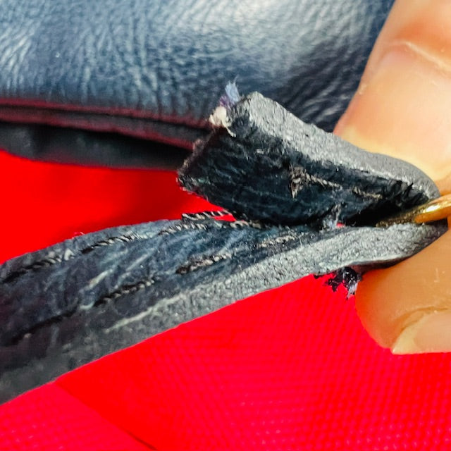 made in italy / genuine leather small cross body bag / deep blue (3900218887320343525)