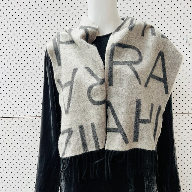 ISAAC MIZRAHI / 100% cashmere scarf (3900237487904990811)