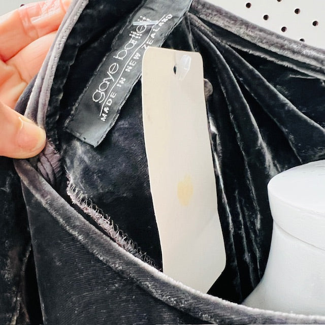 1990s nz vintage / GAYE BARTLETT / silk velvet maxi dress / s (3900237516626249747)