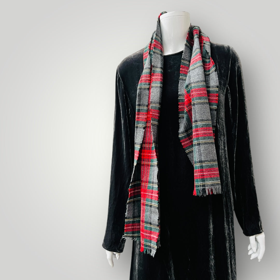 plaid / wool scarf (3900238065219677253)
