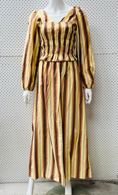 ASOS DESIGN / shirred long sleeve maxi dress in stripe / s (3900331916249399077)