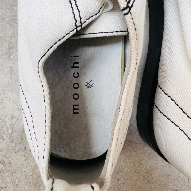 MOOCHI / white canvas platform slip-on sneakers / 37 (3900753626227224180)