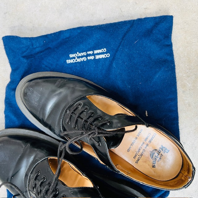 COMME DES GARCONS x DR MARTENS / 38 (3900753645883989792)