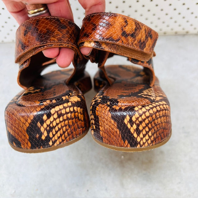 Loeffler Randall / Blaise platform sandal / snake-embossed leather / 8 / $450rrp (3903166668834236426)