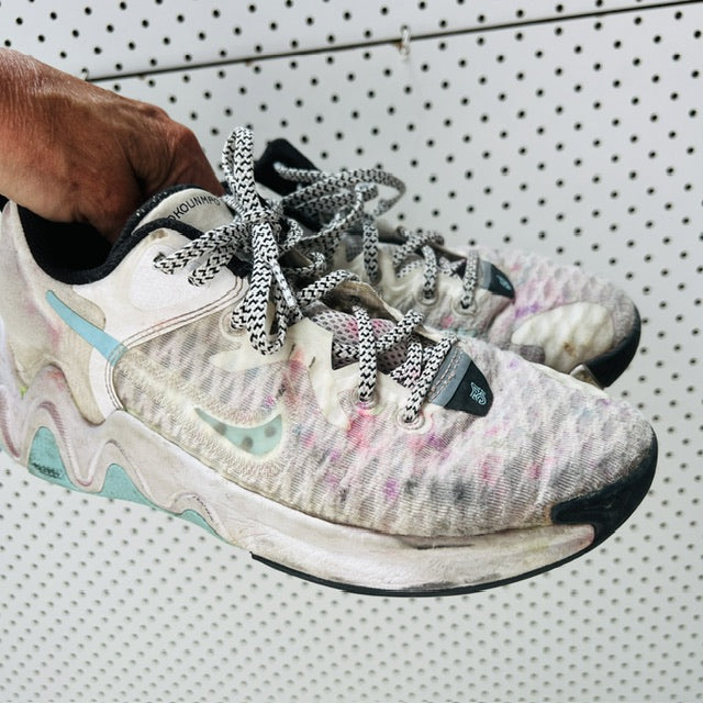 Nike / Giannis Immortality "Force Field" sneakers / 40 (3903166731787338937)