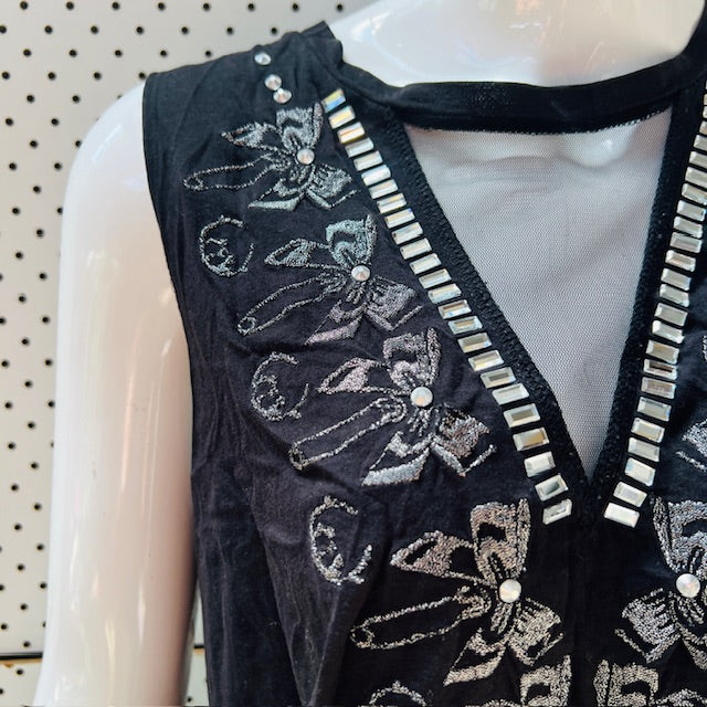 SASS + BIDE / glamorous tank with glitter bows and rhinestones / L (3903422922966594387)