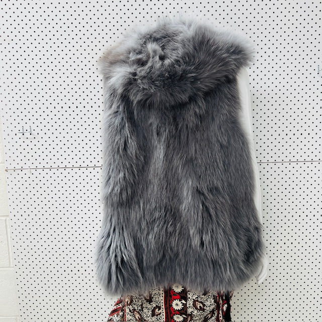 silver / genuine fox fur / hooded vest / s (3904558680004356852)
