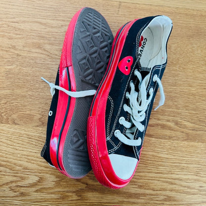 COMME DES GARCONS PLAY x CONVERSE / chuck 70 low tops w red sole / 40 (3904997053452412682)