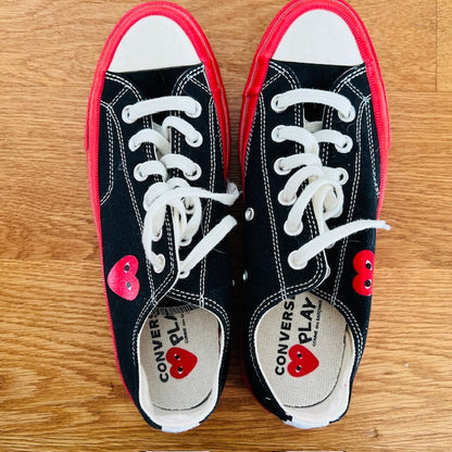 COMME DES GARCONS PLAY x CONVERSE / chuck 70 low tops w red sole / 40 (3904997058031812856)