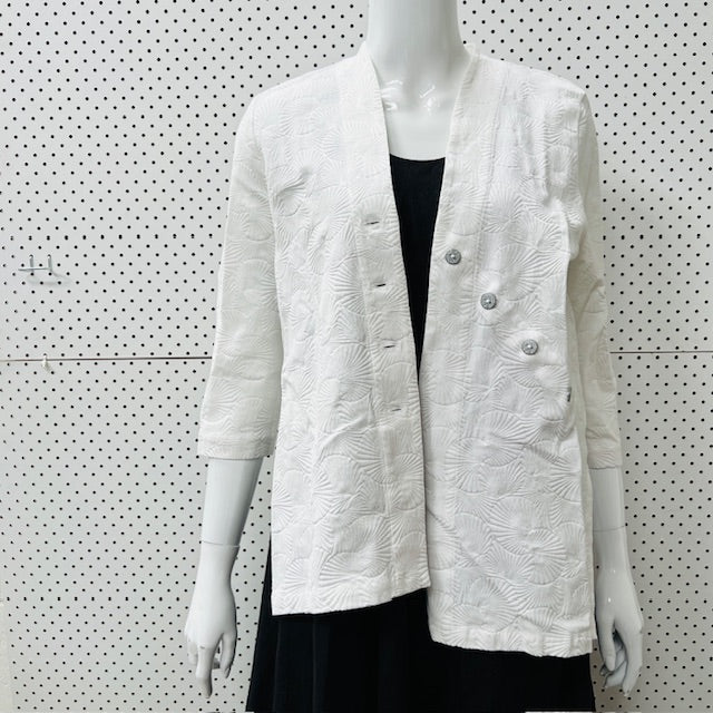JANE DANIELS / white cotton jacket / 12 / made in nz (3906272967354656896)