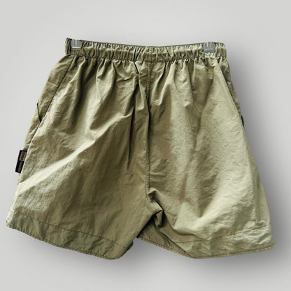 vintage / MACPAC / shorts / made in nz / s (3906373966472114843)