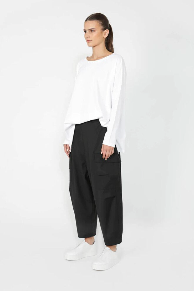 MOOCHI / allow pants / M / $299rrp (3906452958037669957)