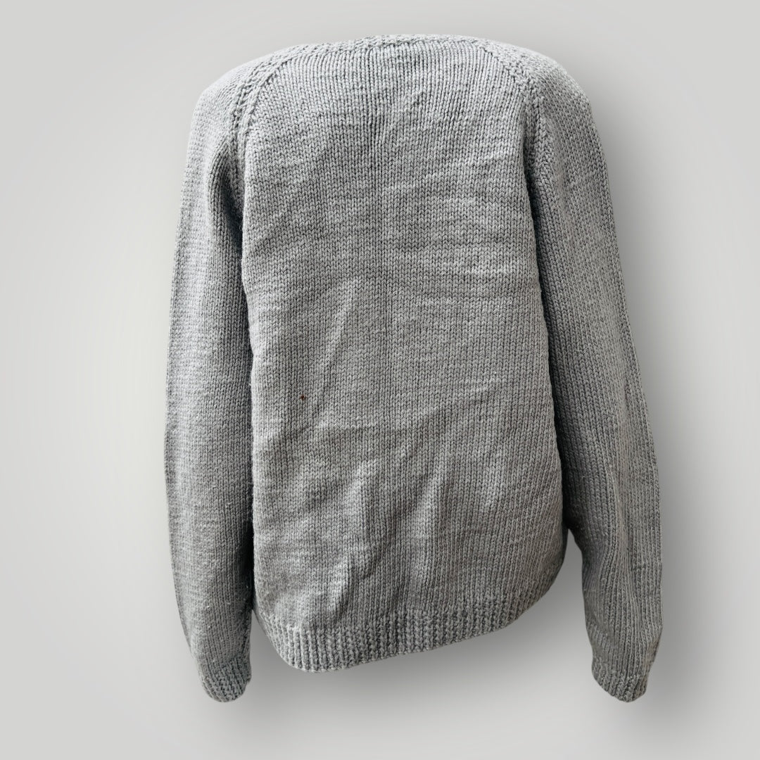 hand kintted / light grey wool cardigan / L (3906717276189902243)