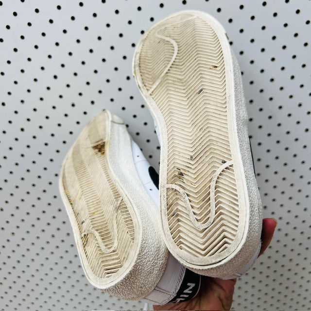 NIKE BLAZER LOW 77 / 38 (3906883077128795965)