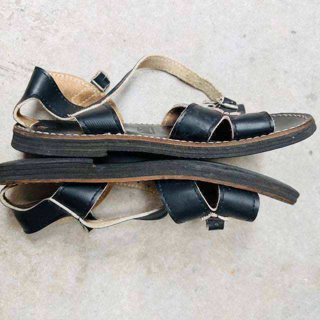 1980s nz vintage / HEALTHFORM / roman sandals / 4 / made in nz (3906883121093208182)