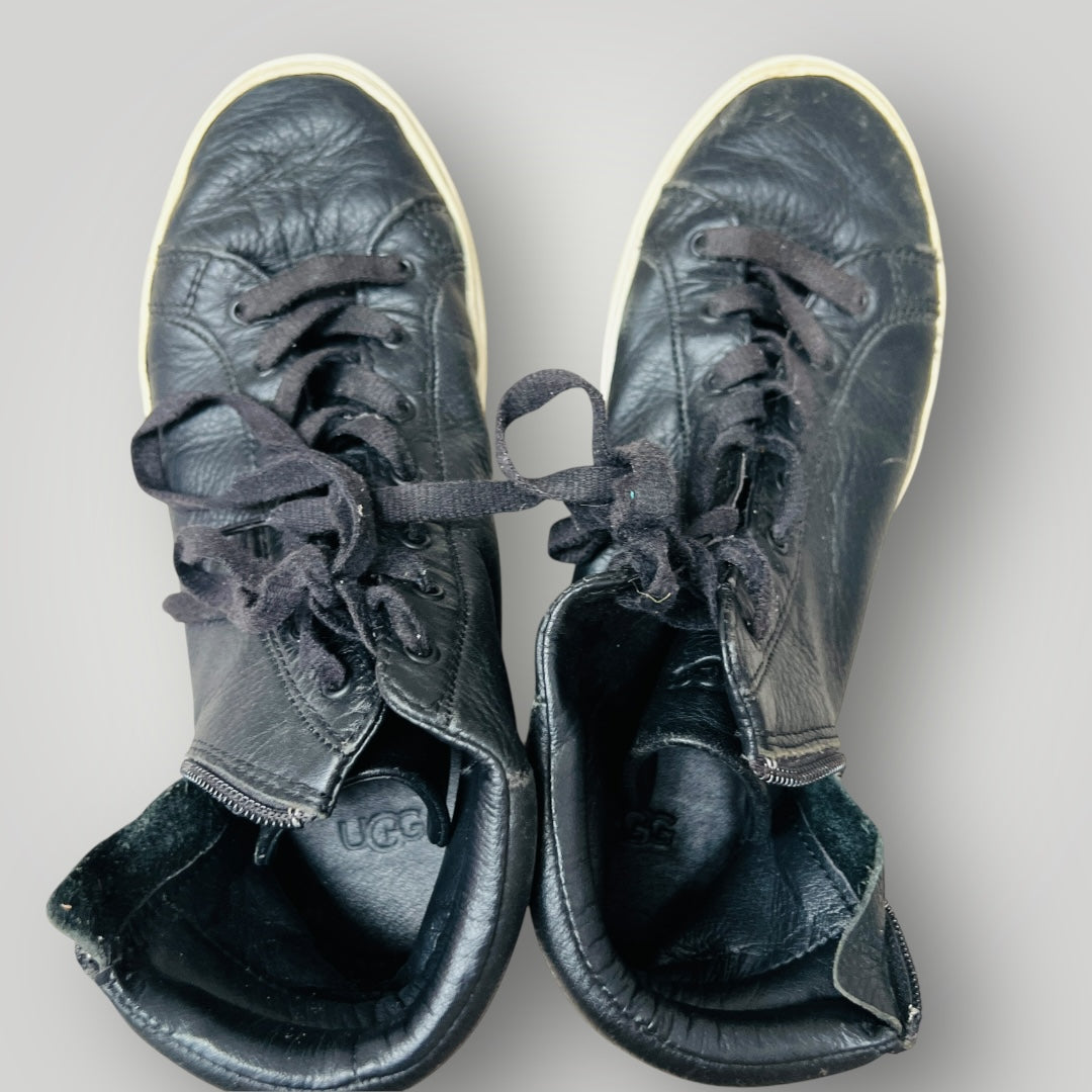 UGG / olli high top sneakers in black leather / 39 (3906883660219207289)