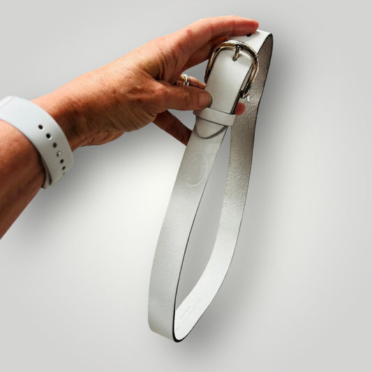 JOHN LEWIS / white leather belt / made in UK / s (3908635869131513789)