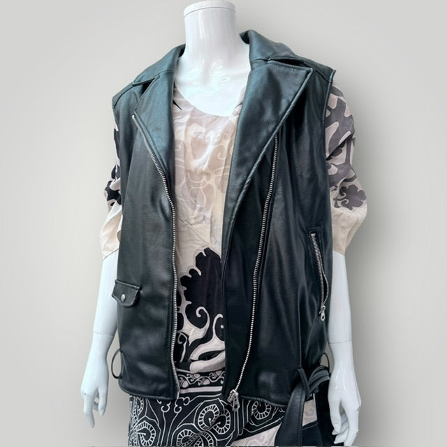 h&m / vegan leather sleeveless biker jacket / s (3909214219292046210)