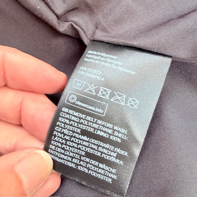 h&m / vegan leather sleeveless biker jacket / s (3909214293893861055)