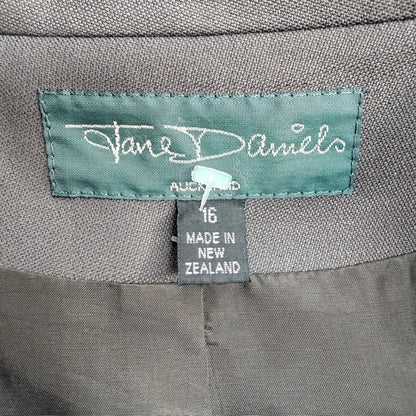 JANE DANIELS / khaki wool blazer / 16 (3909214327368711717)