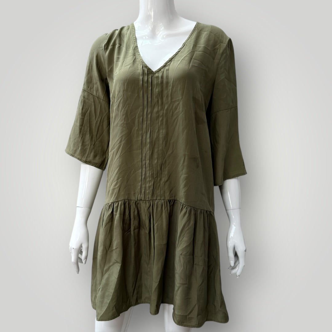 FATE / green silk dress / s (3909294525625515287)