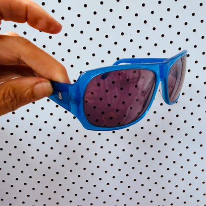 KATE SYLVESTER / 'elizabeth' sunglasses in blue (3909391628134285648)