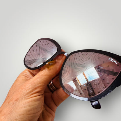Quay Australia / SUPER GIRL Designer Sunglasses with reflective lens (3909392297916432154)