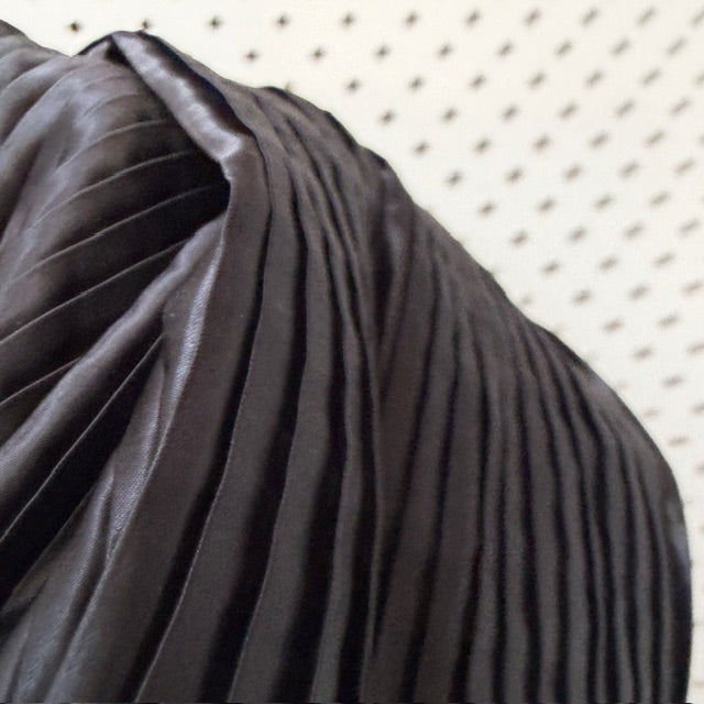 silver / black reversible coat / M (3910586029365441556)
