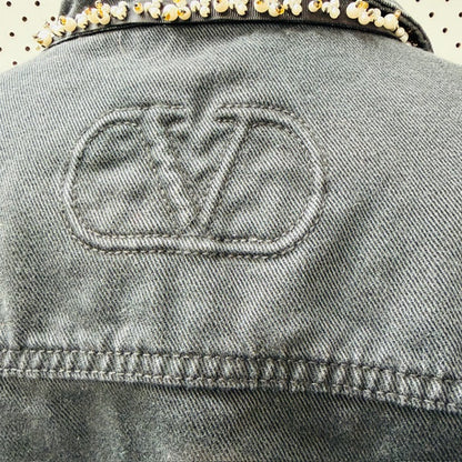 VALENTINO / black denim jacket with beading / s/m (3911741824389990694)