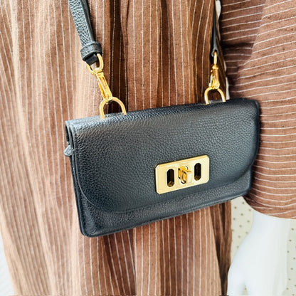 MICHAEL KORS / karsen / leather wallet with shoulder strap (3912247651056543859)