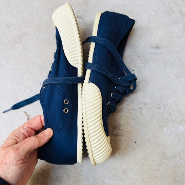 PRADA SPORT / cotton canvas sneakers / 39 / ss14 (3913206157112687835)