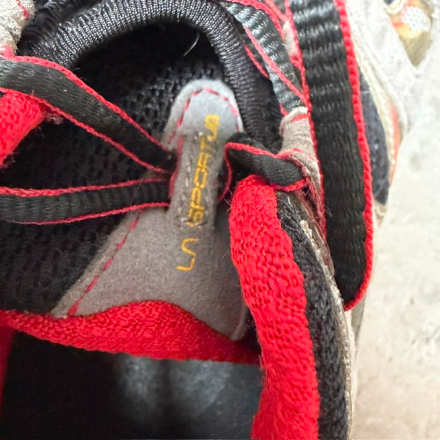 La Sportiva / Lynx mountain + trail running shoes / black, grey, + red / 38 (3914313730193671070)