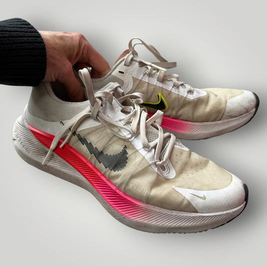 NIKE / Winflo 8 Rawdacious / tokyo olympics white + crimson / 41 (3914313917520465709)