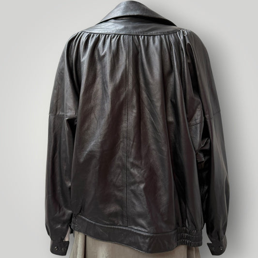 1980s vintage / softest black leather jacket with pleated back / free size (3914752984283623309)